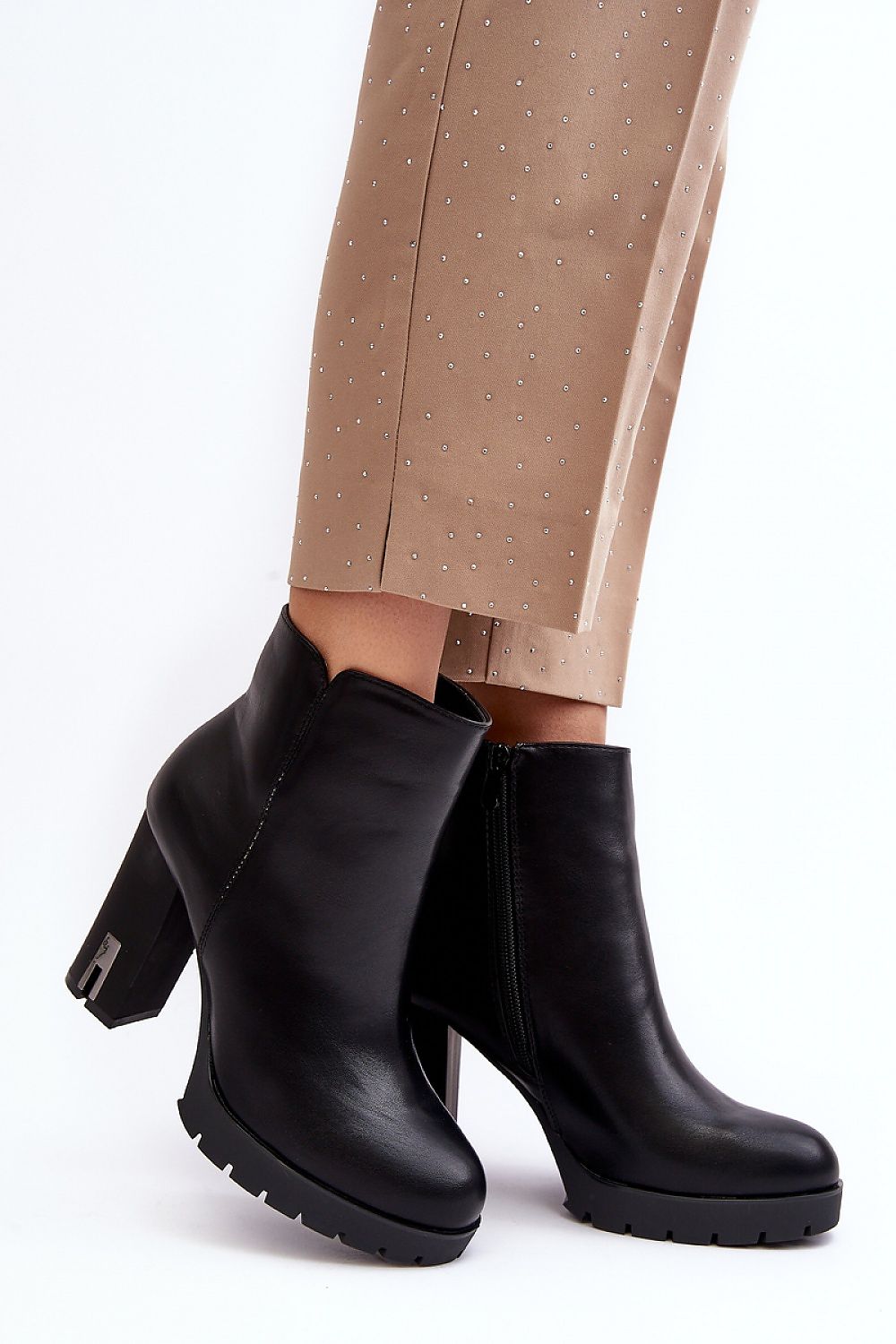  Heel boots model 189406 Step in style 