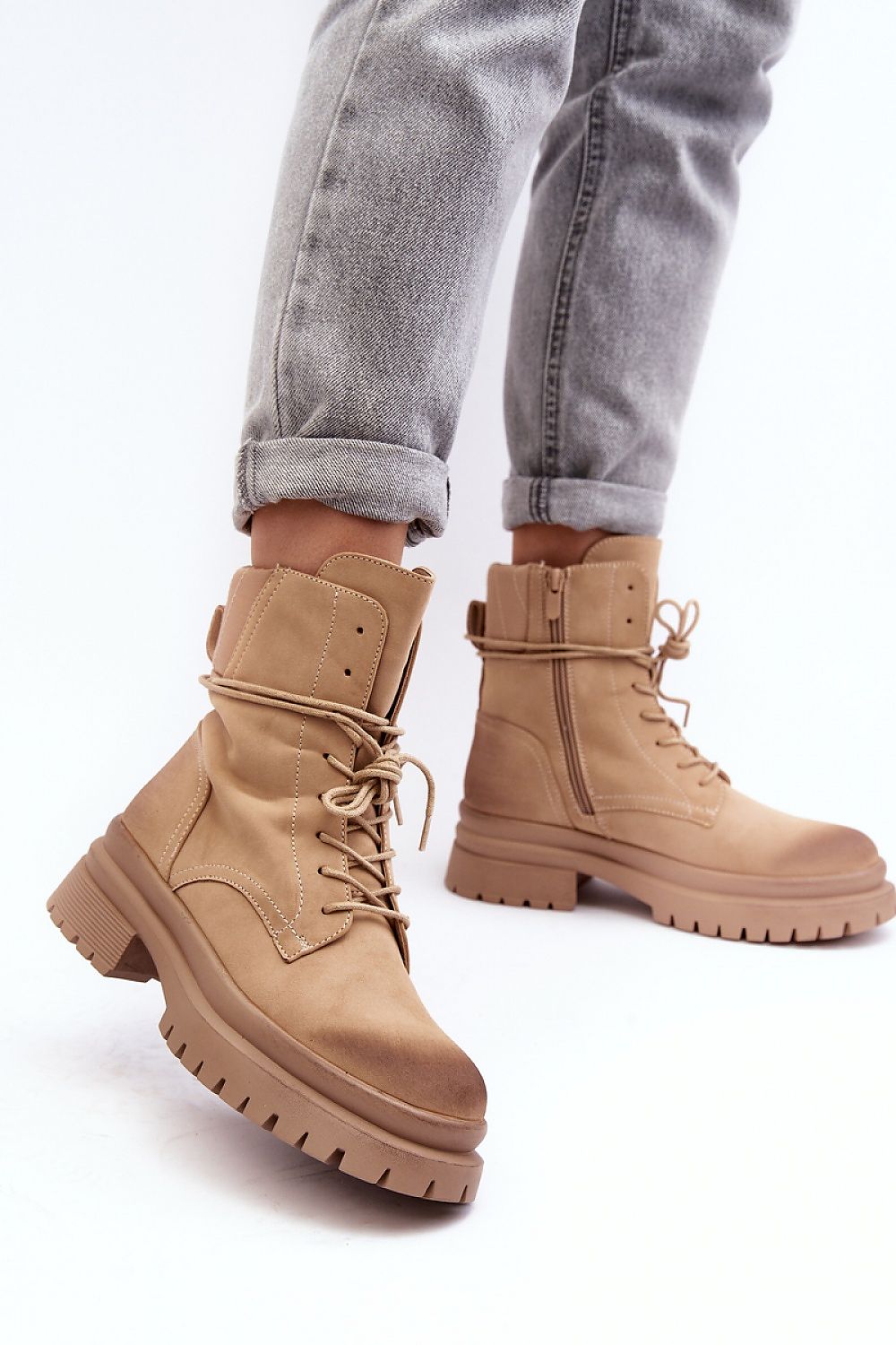  Trapper shoes model 190444 Step in style 