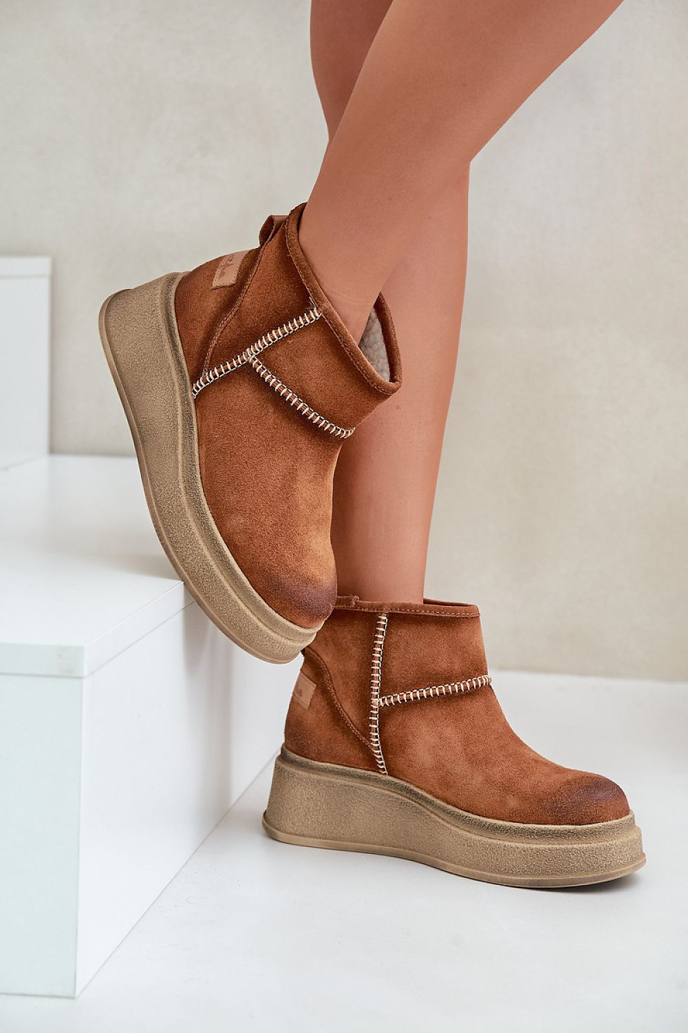  Snow boots model 203580 Step in style 